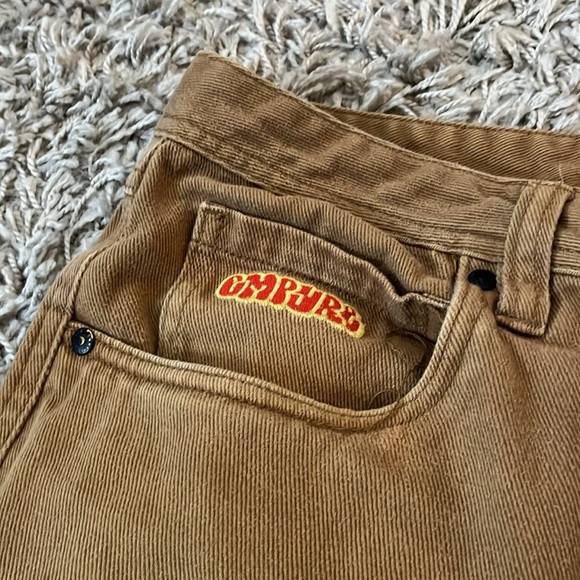 Baggy empyres - Picture 2 of 5